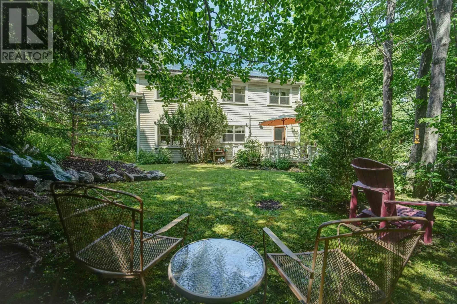 24 Hamshaw Drive