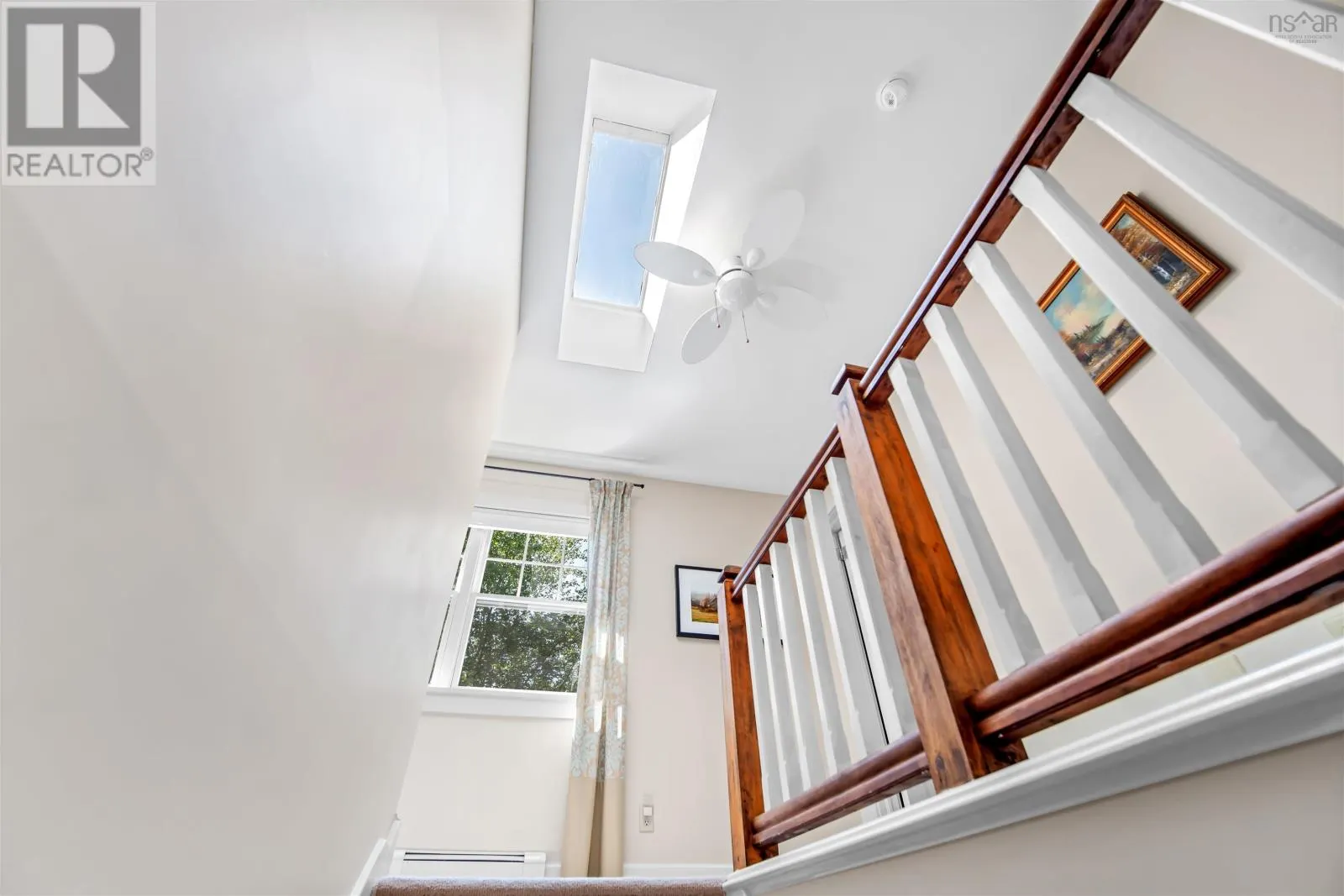 24 Hamshaw Drive