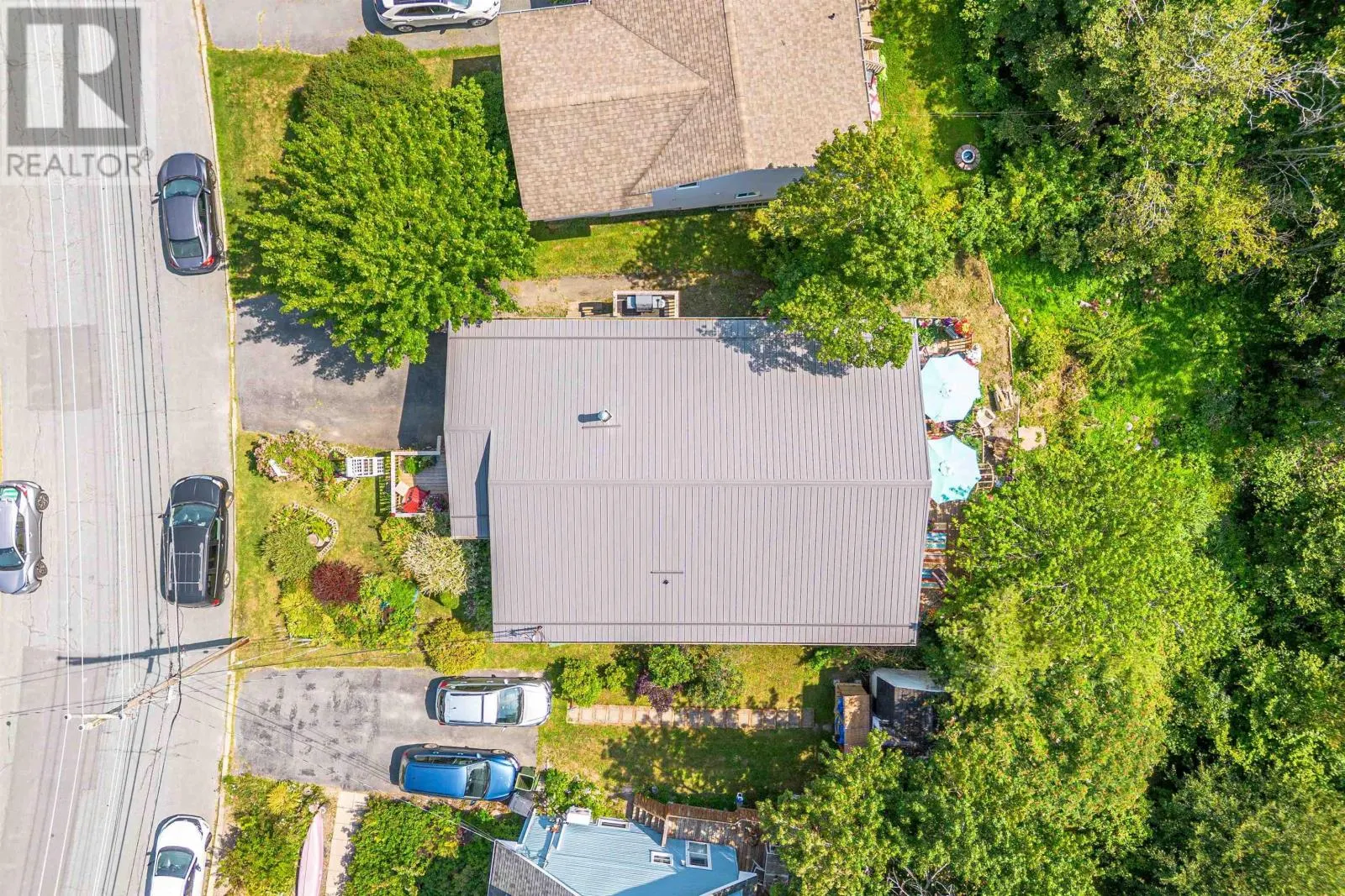 86 La Pierre Crescent