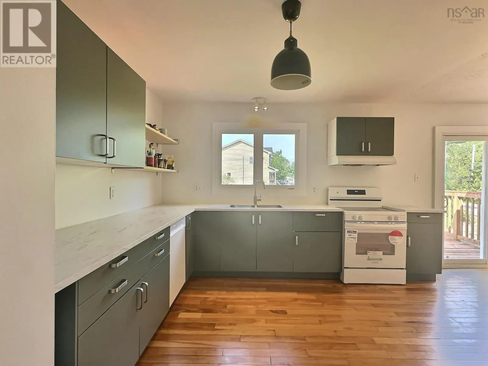18 Alderney Drive