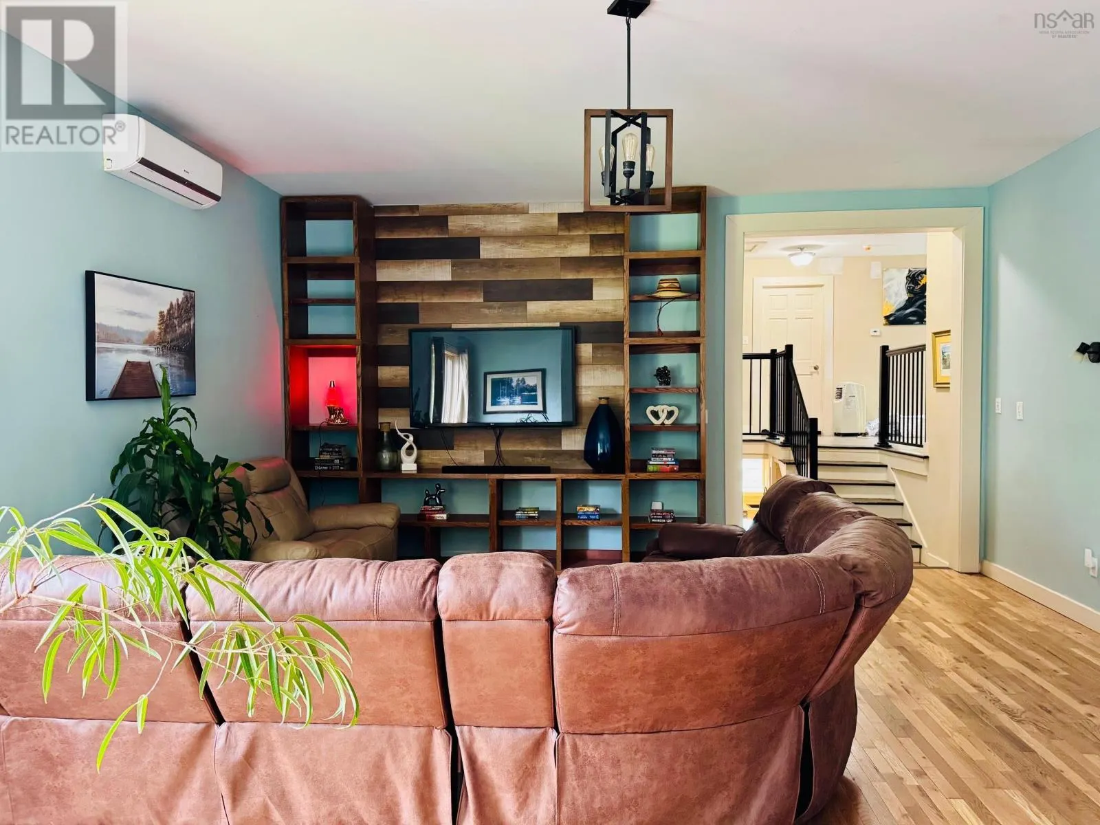 101 Woodlawn Road