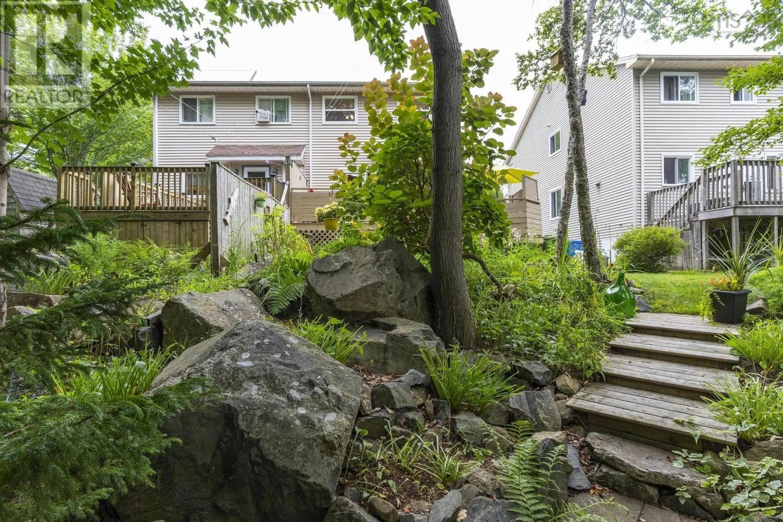 33 Trident Lane