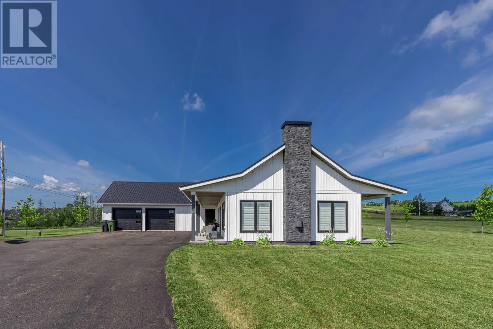 92 HIGHLAND VIEW Drive
