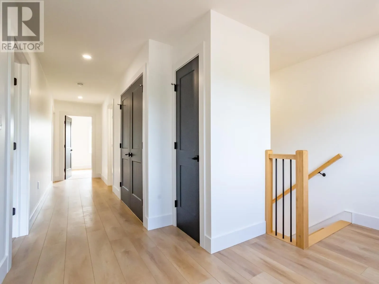 6 Kelly Heights