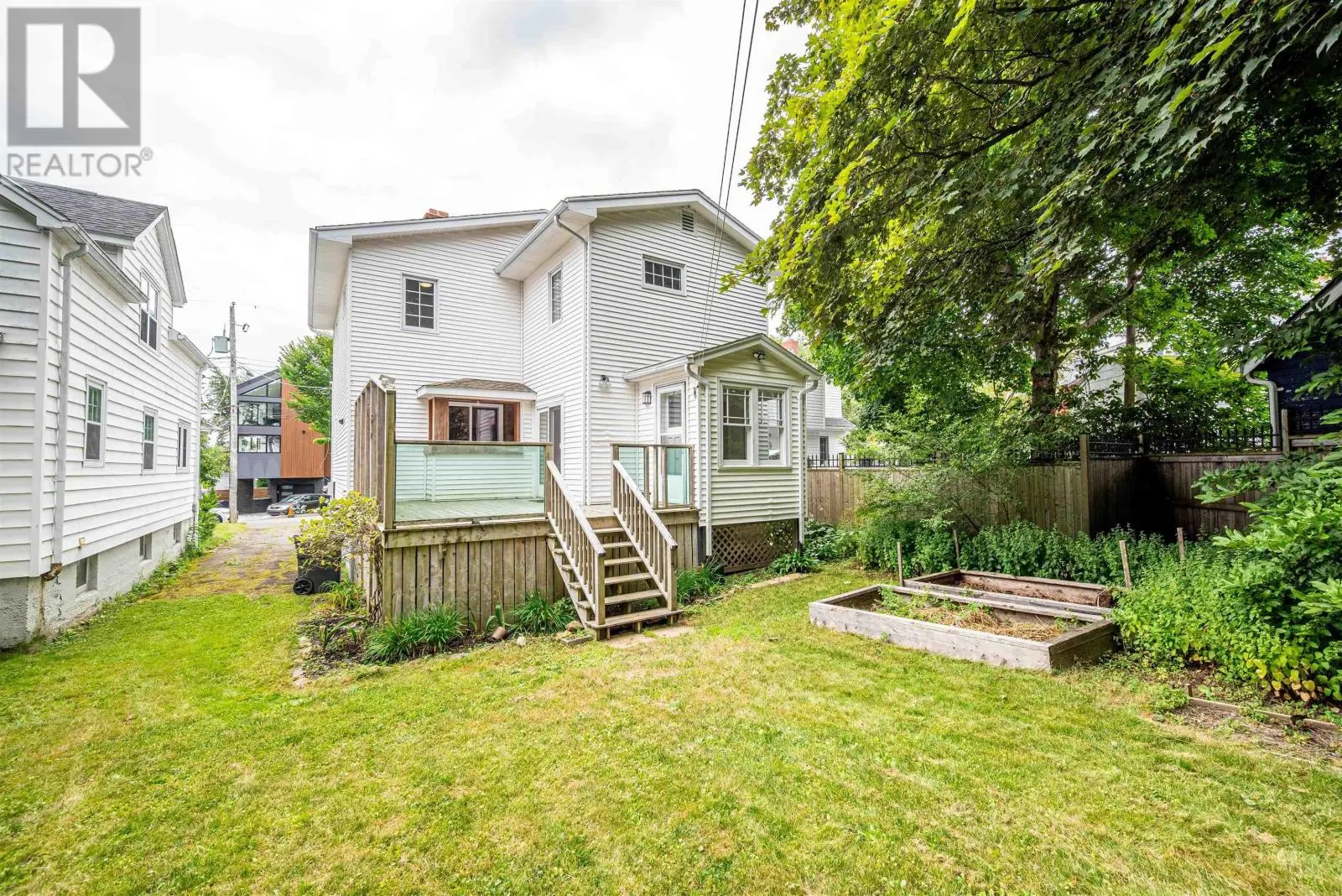 2221 BLINK BONNIE Terrace