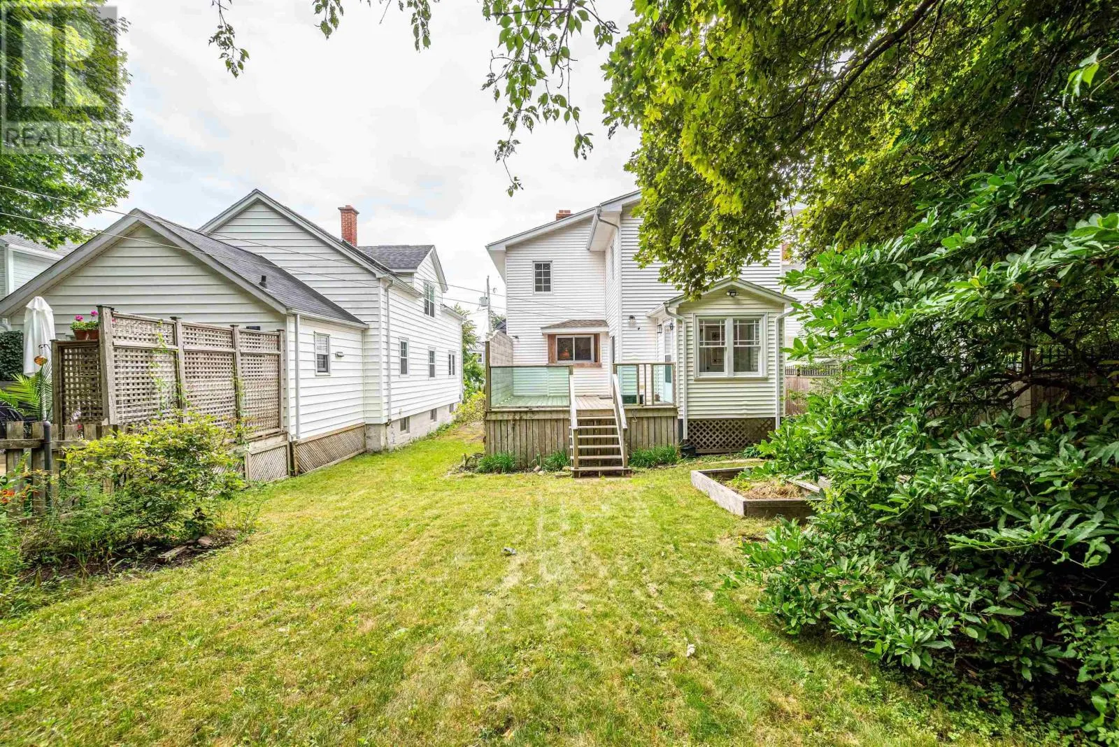 2221 BLINK BONNIE Terrace