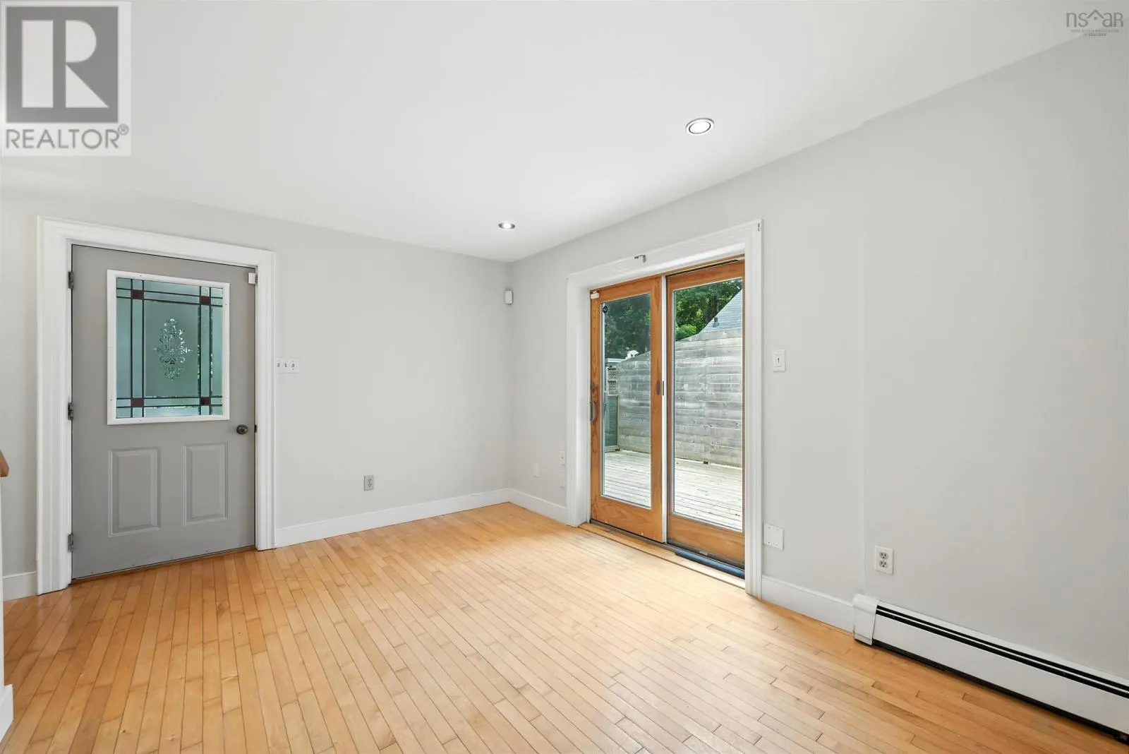 2221 BLINK BONNIE Terrace