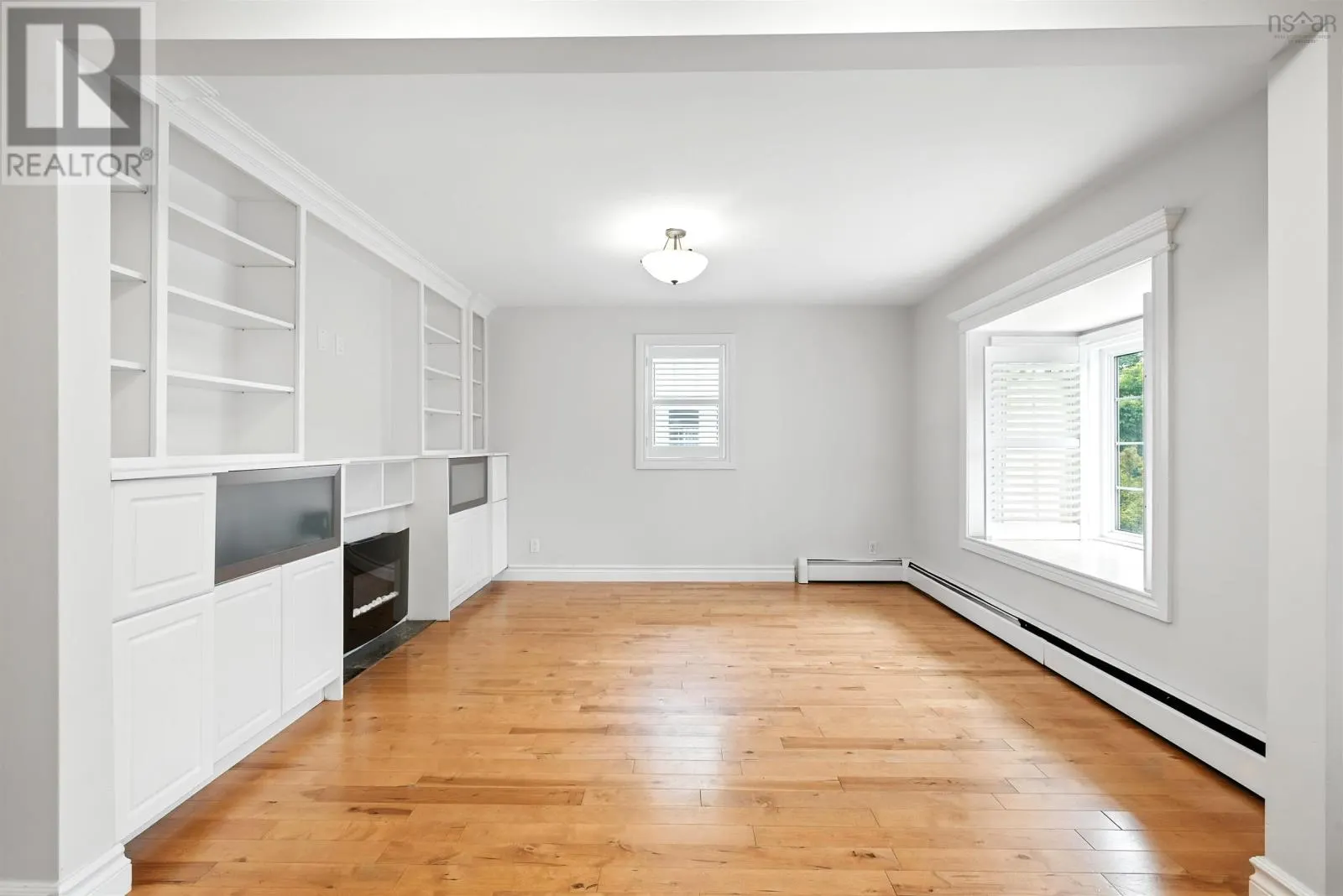 2221 BLINK BONNIE Terrace