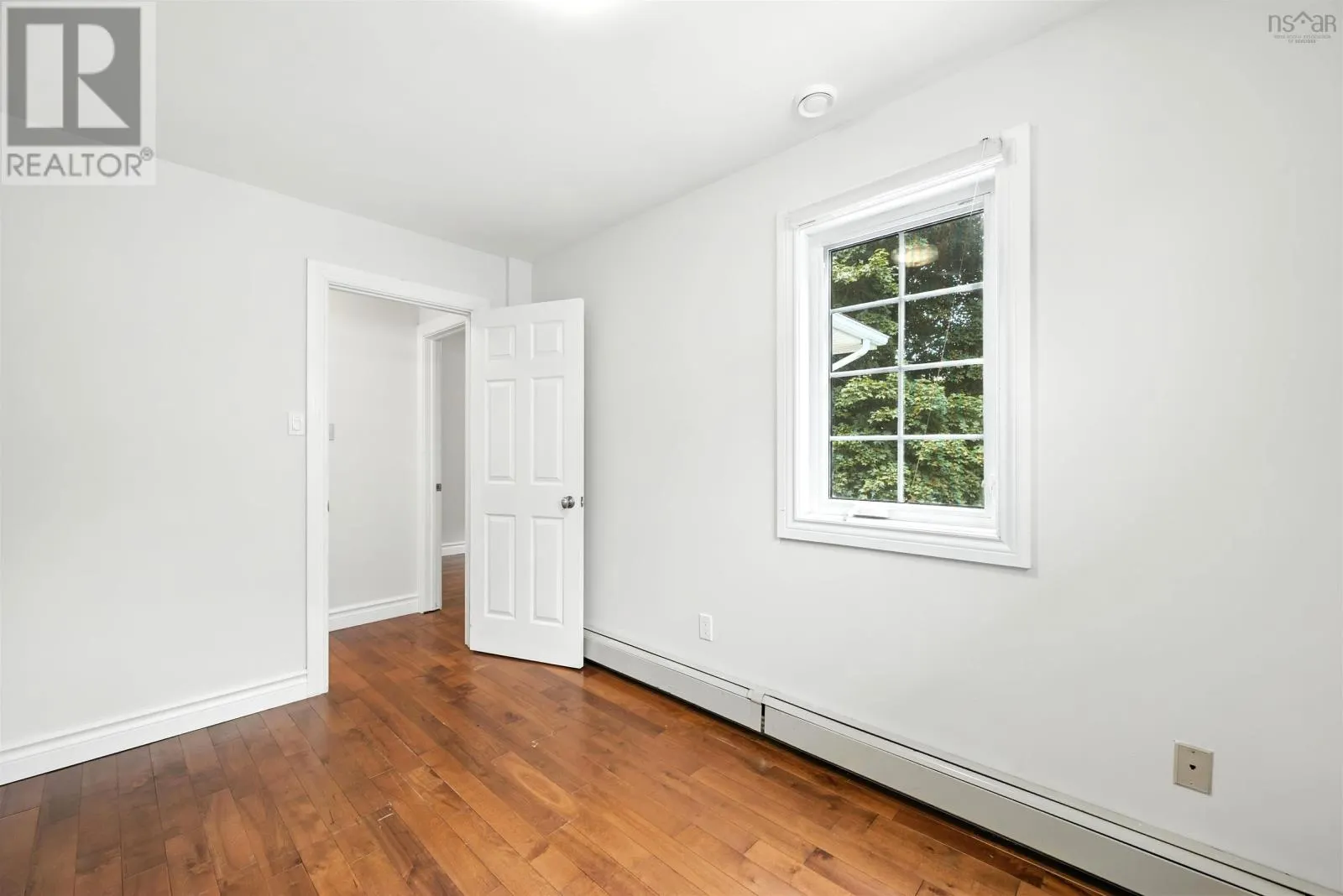 2221 BLINK BONNIE Terrace