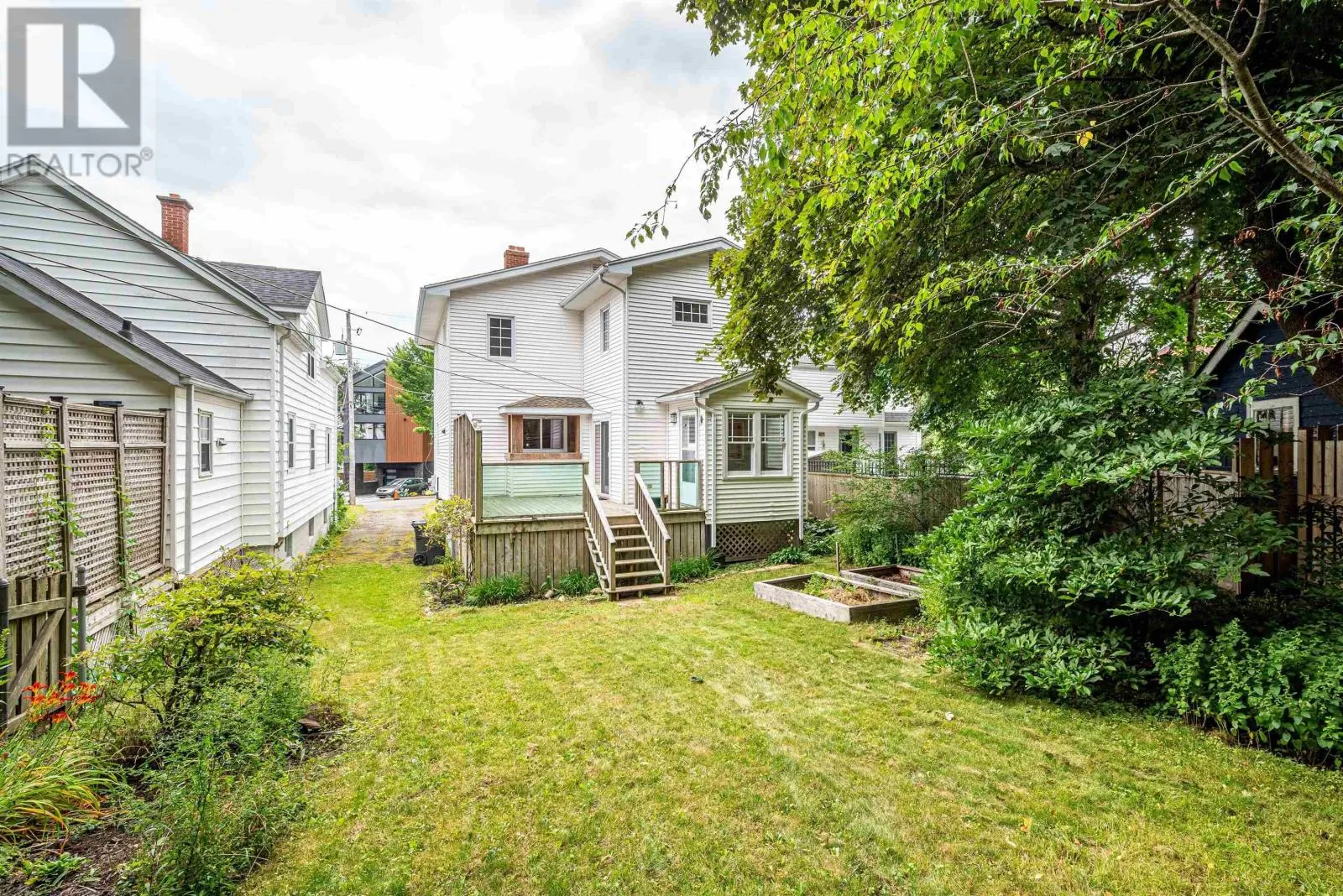 2221 BLINK BONNIE Terrace