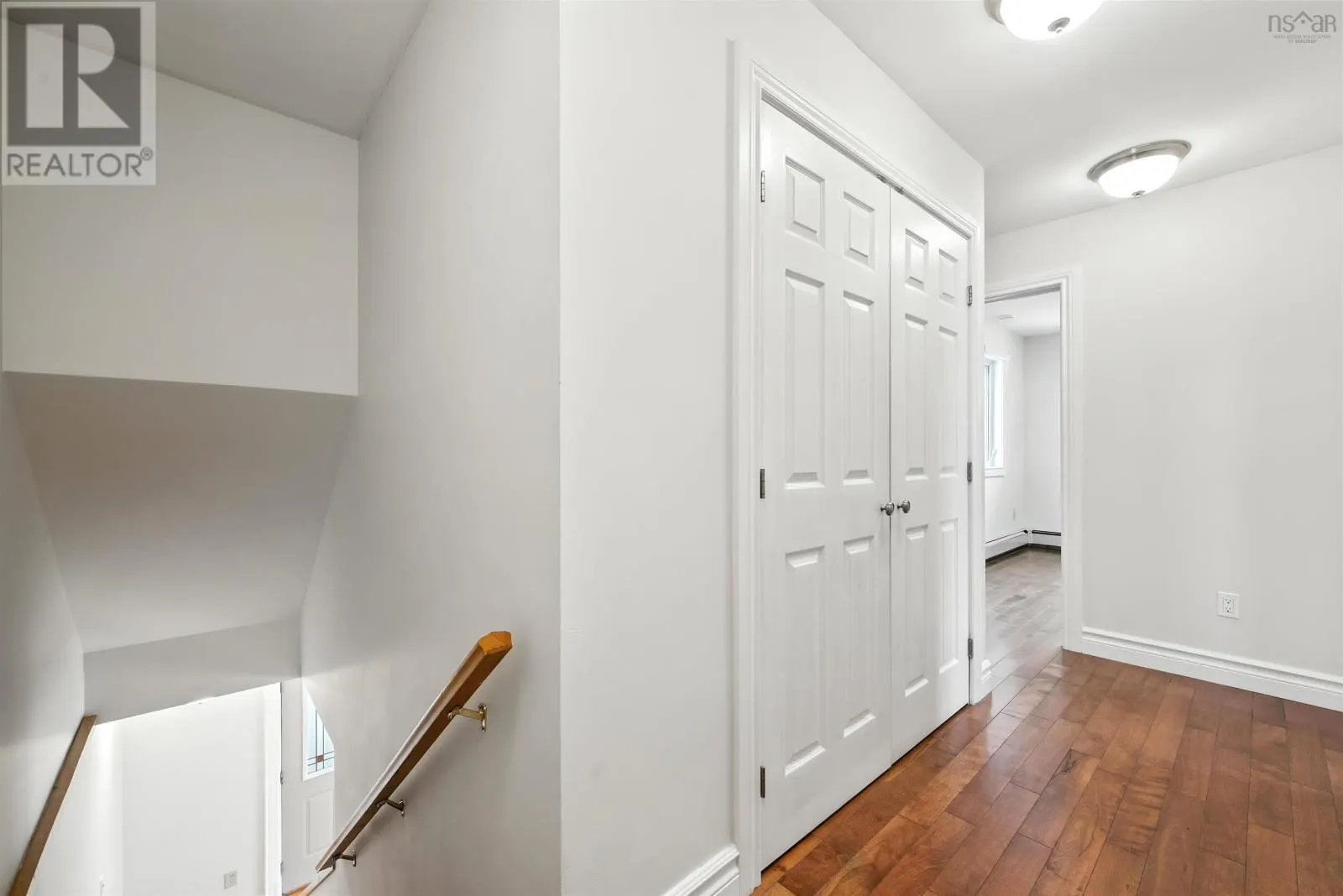 2221 BLINK BONNIE Terrace