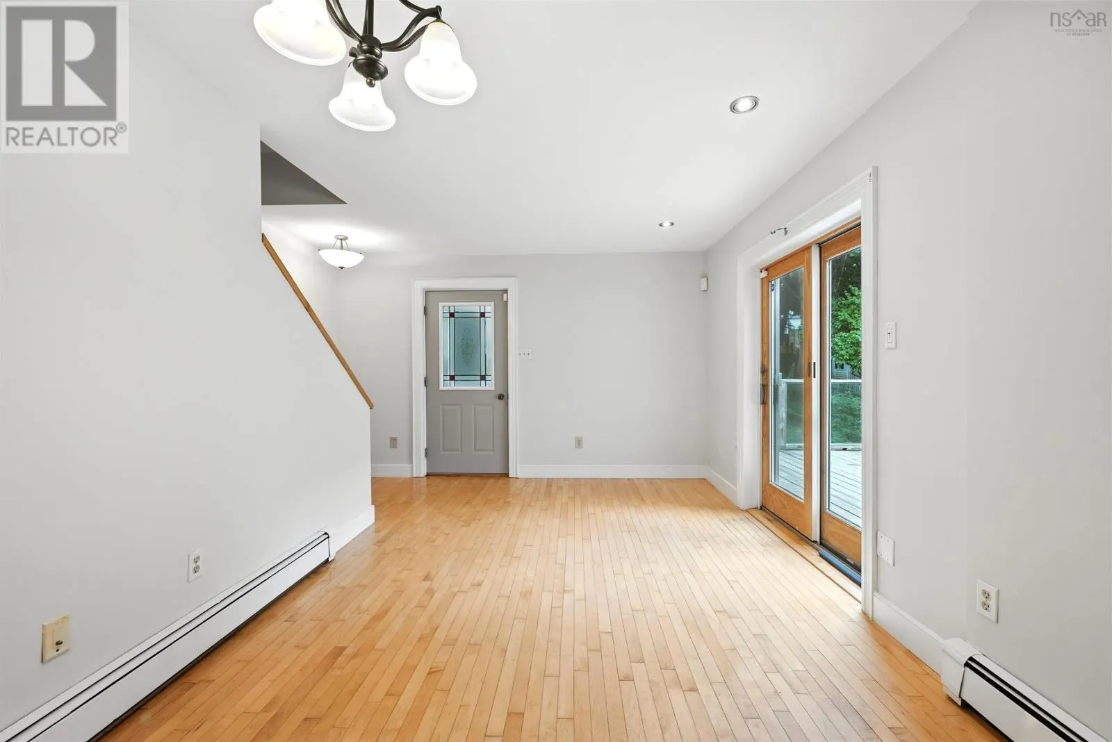 2221 BLINK BONNIE Terrace