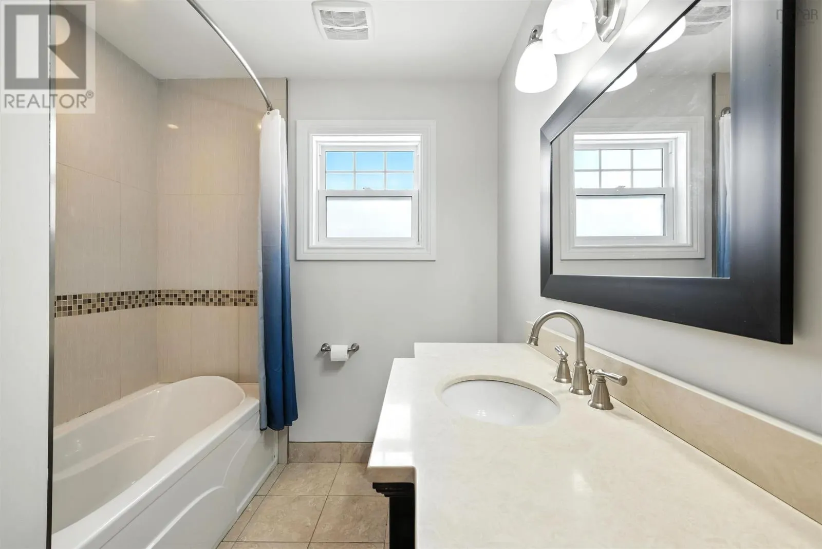 2221 BLINK BONNIE Terrace