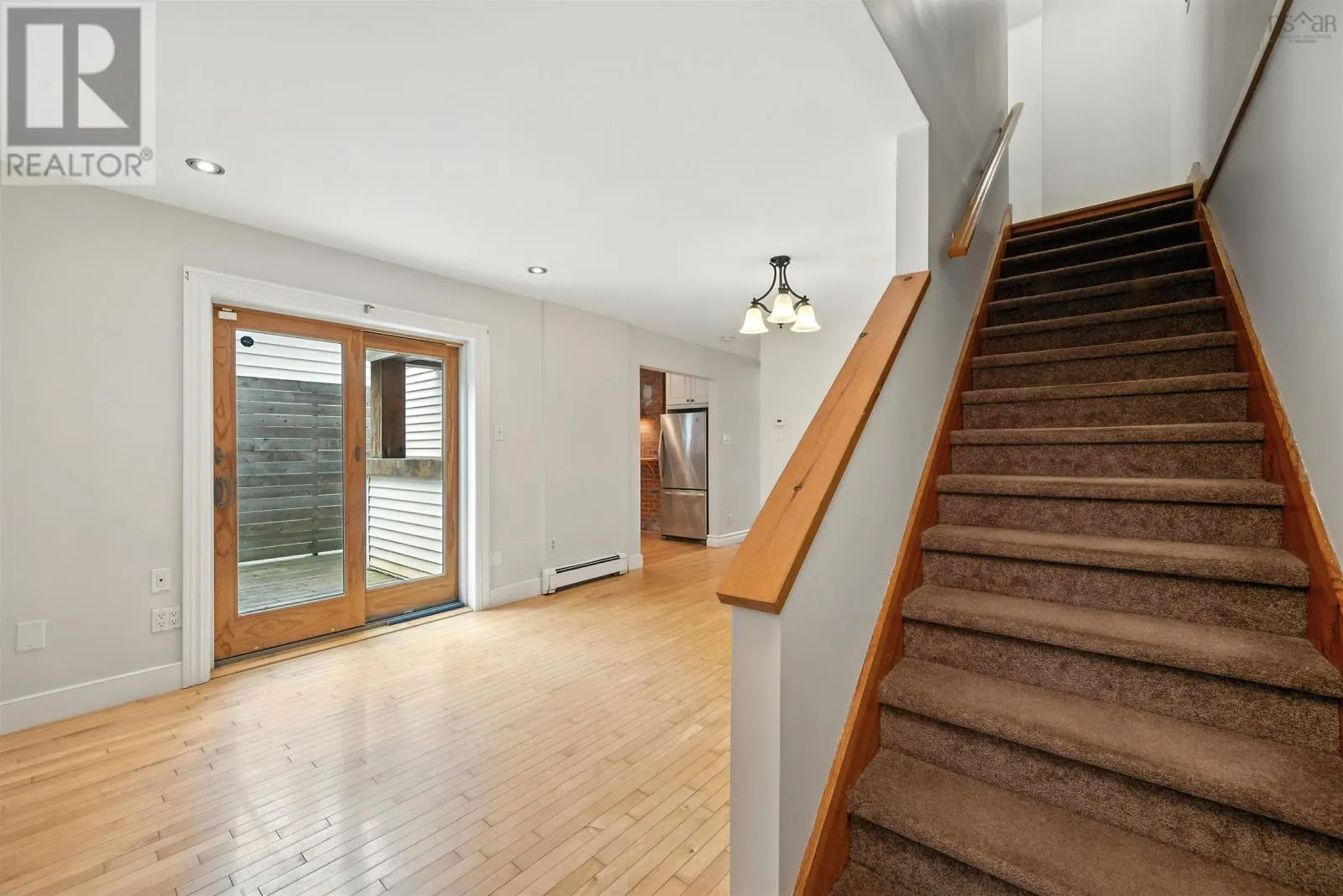 2221 BLINK BONNIE Terrace