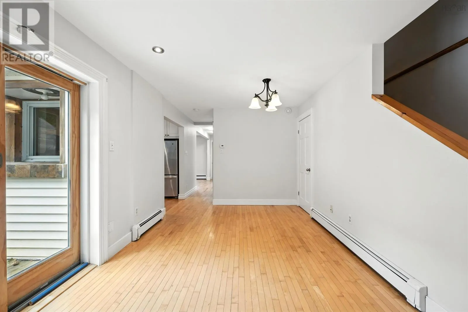 2221 BLINK BONNIE Terrace