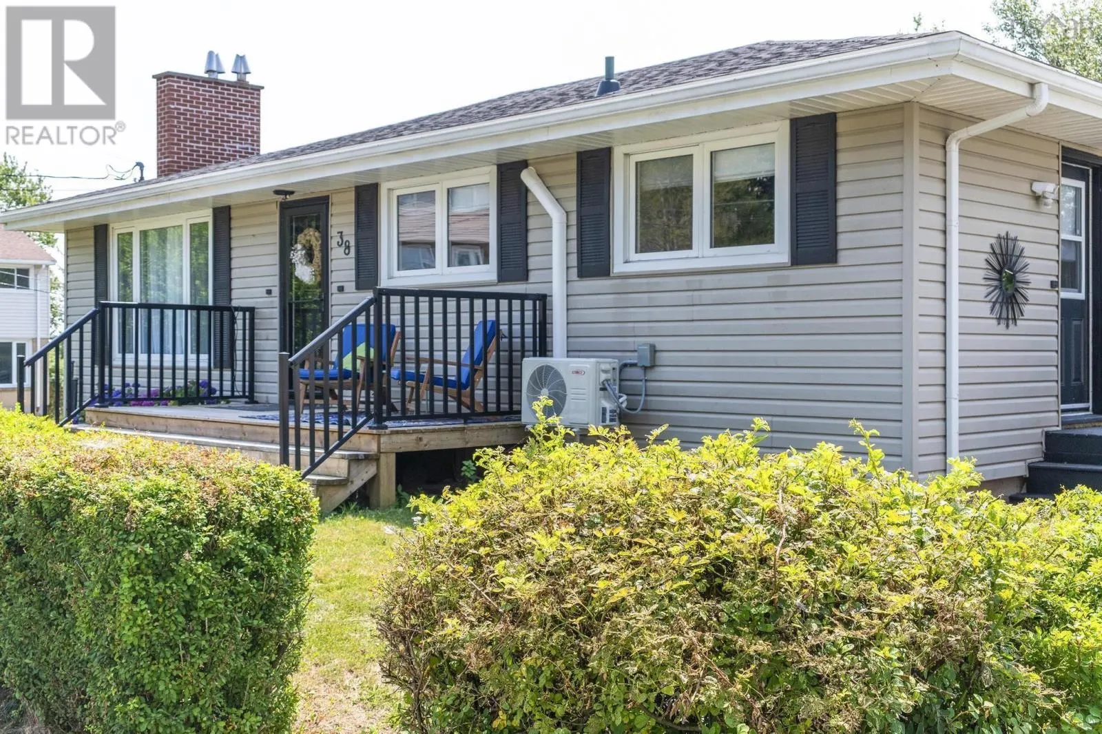 38 Lynn Drive