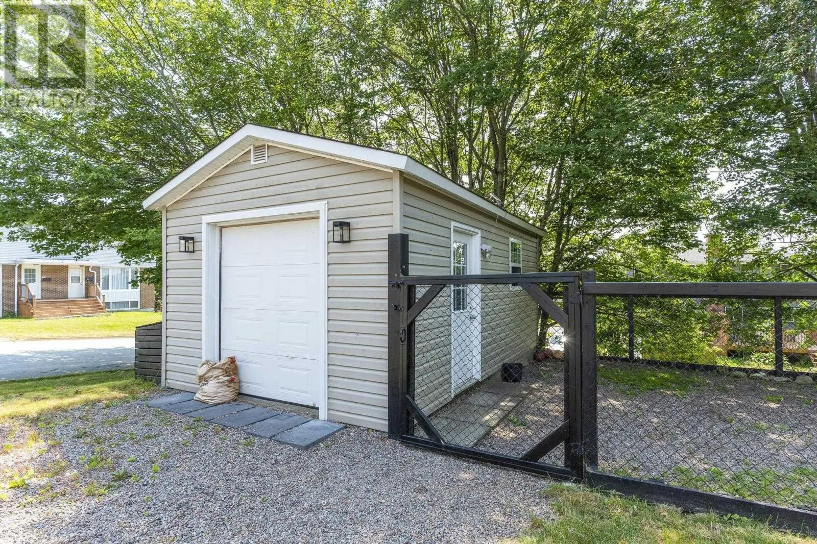 38 Lynn Drive
