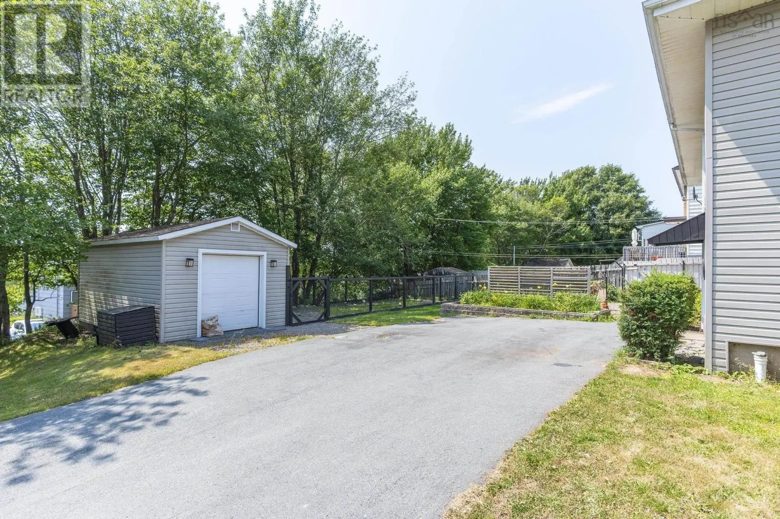 38 Lynn Drive