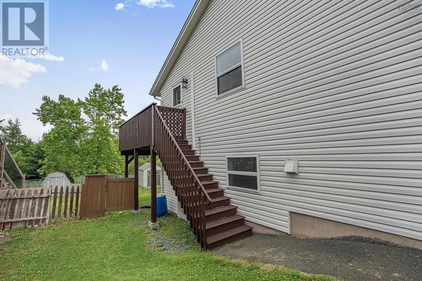 36 Thorncrest Court