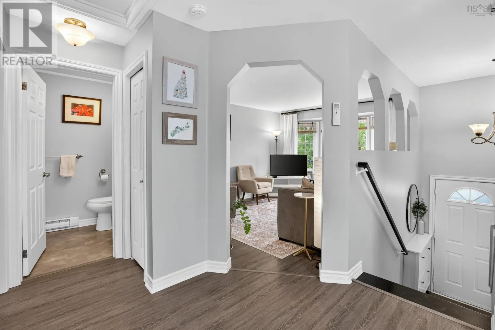 36 Thorncrest Court