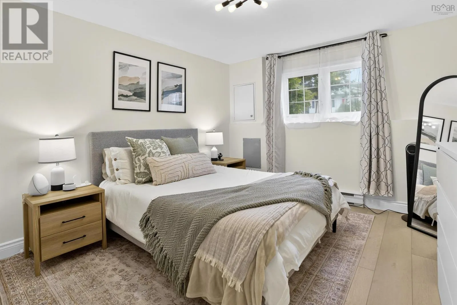 36 Thorncrest Court