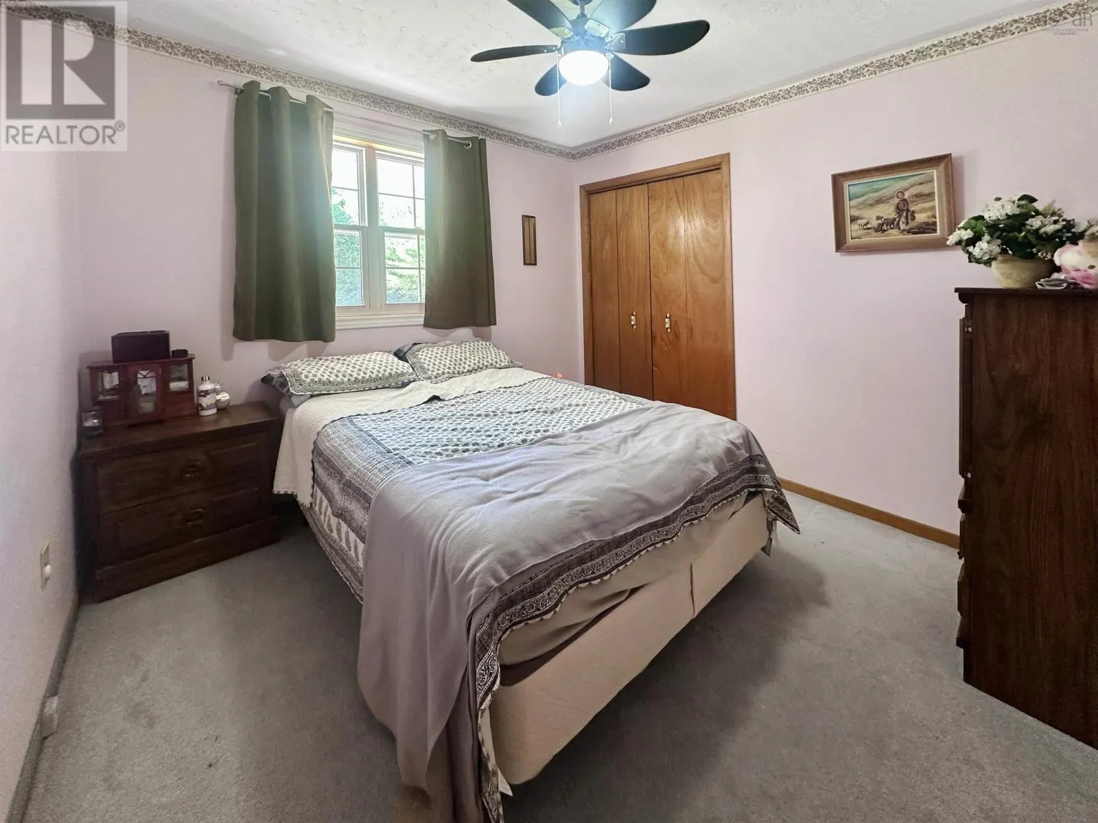 352 Lawrence Road