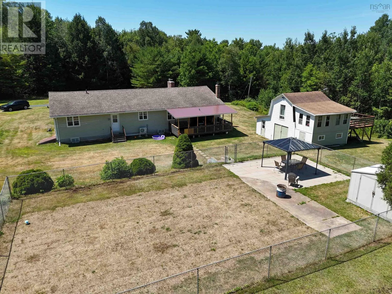 352 Lawrence Road