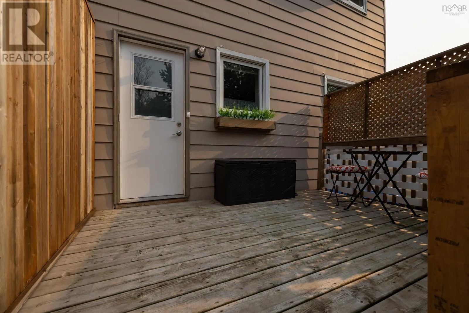 83 Stuart Harris Drive