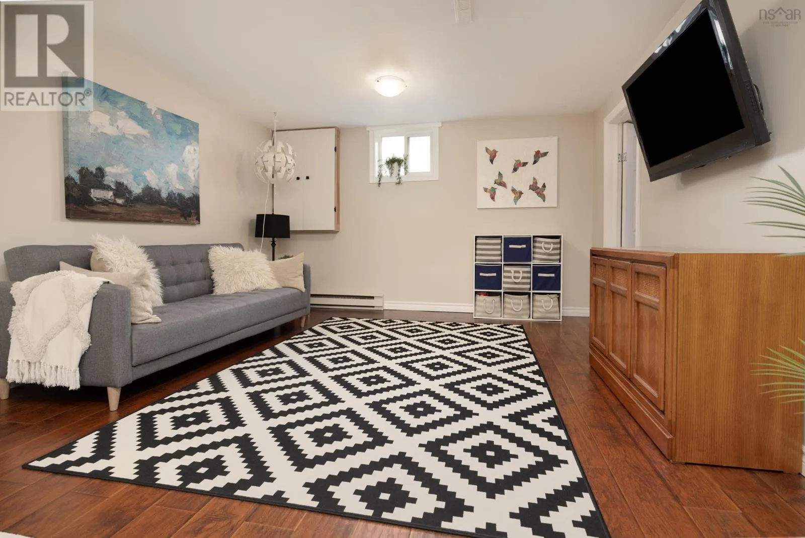 83 Stuart Harris Drive