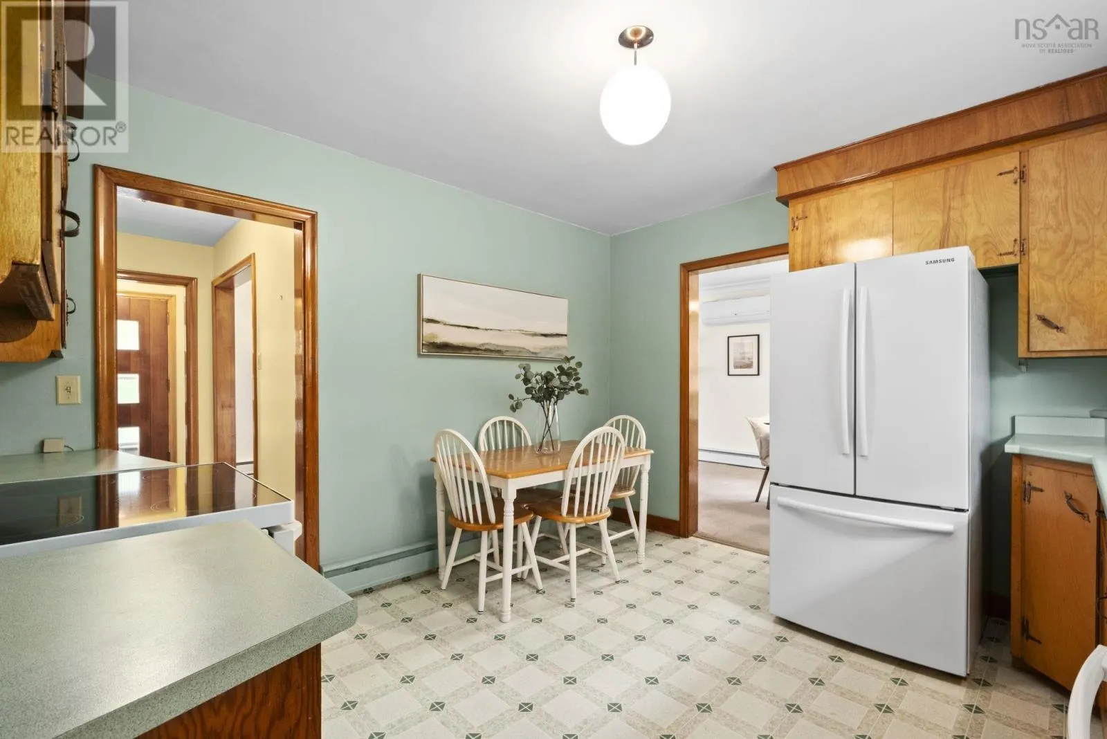 4 Broadholme Lane