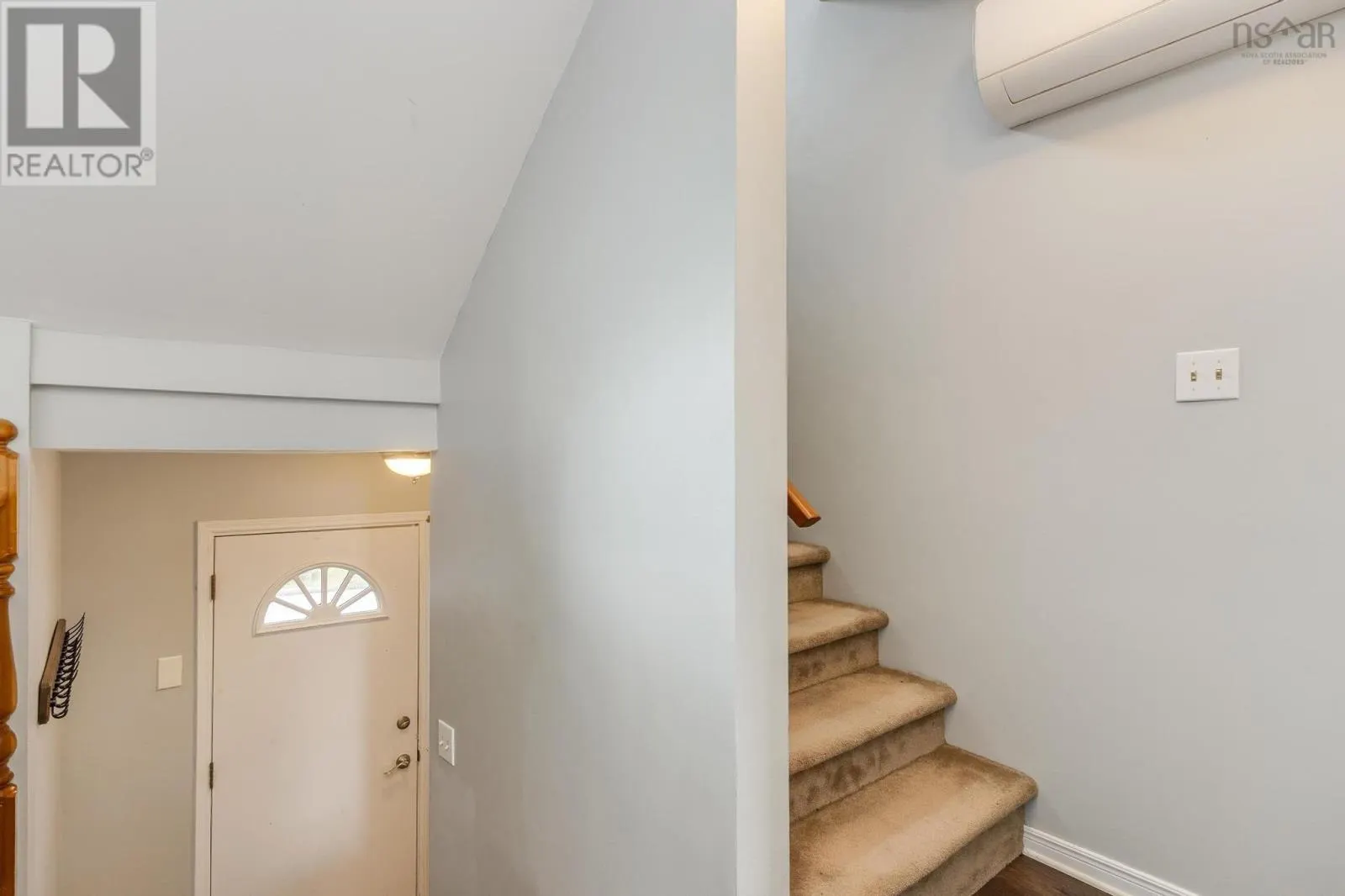 45 Ancona Place