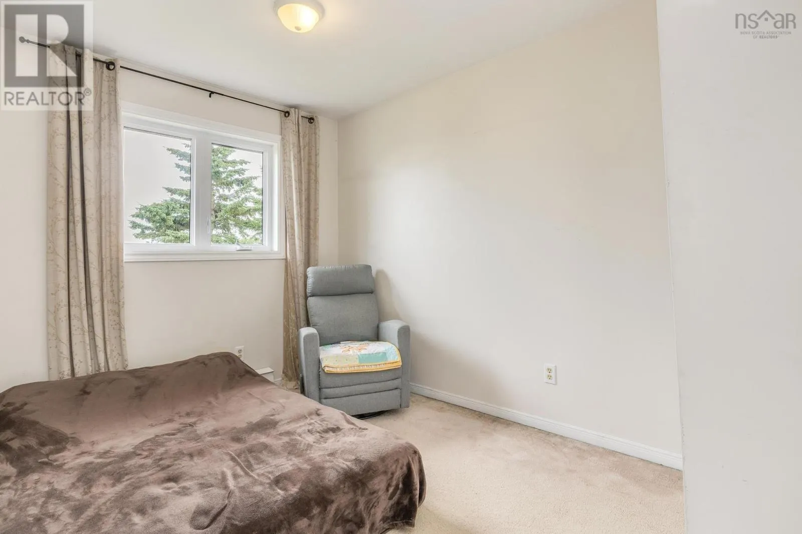 45 Ancona Place