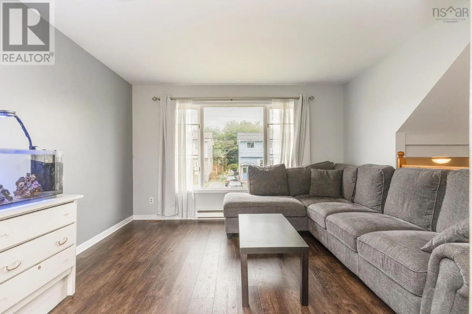 45 Ancona Place