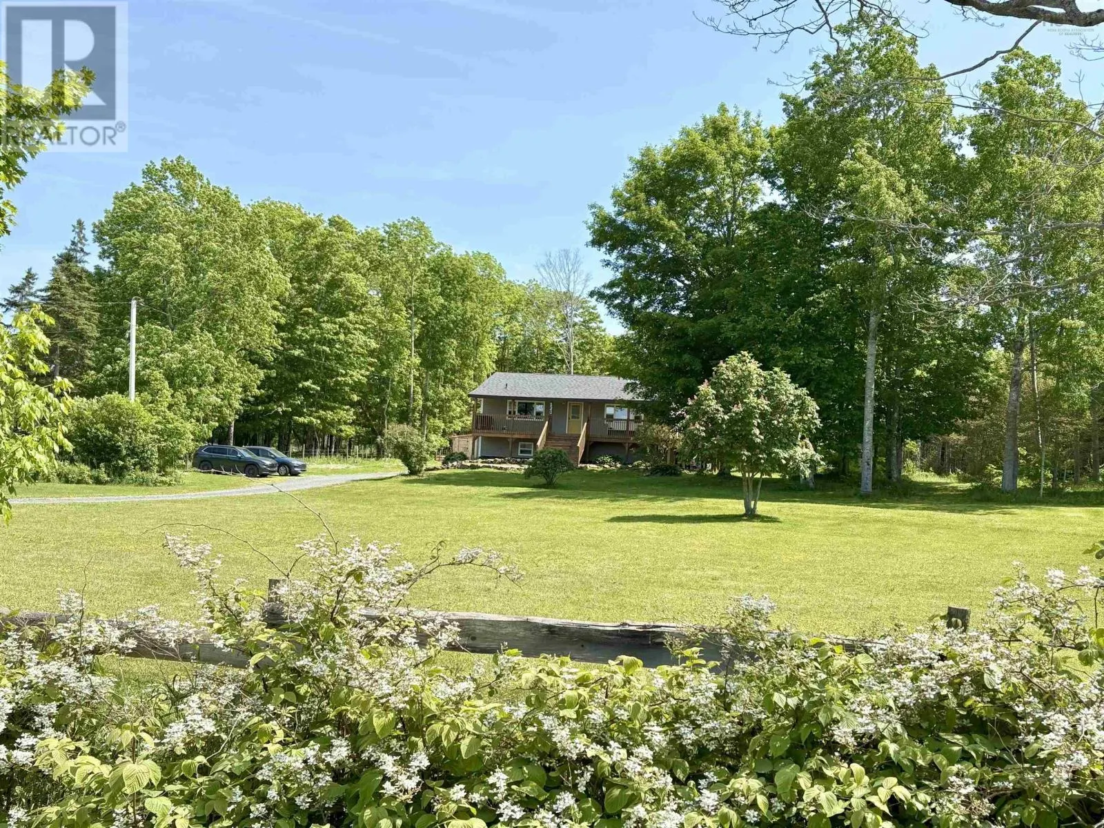 120 Base Line East Road