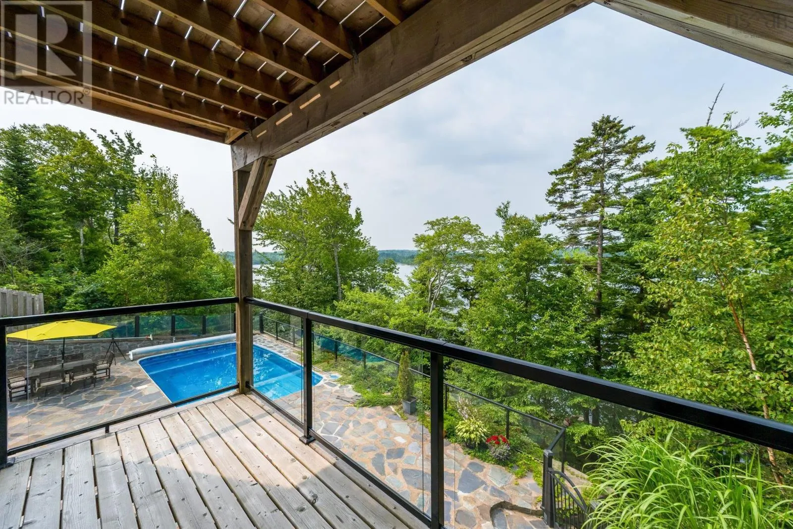49 Fairway Grove