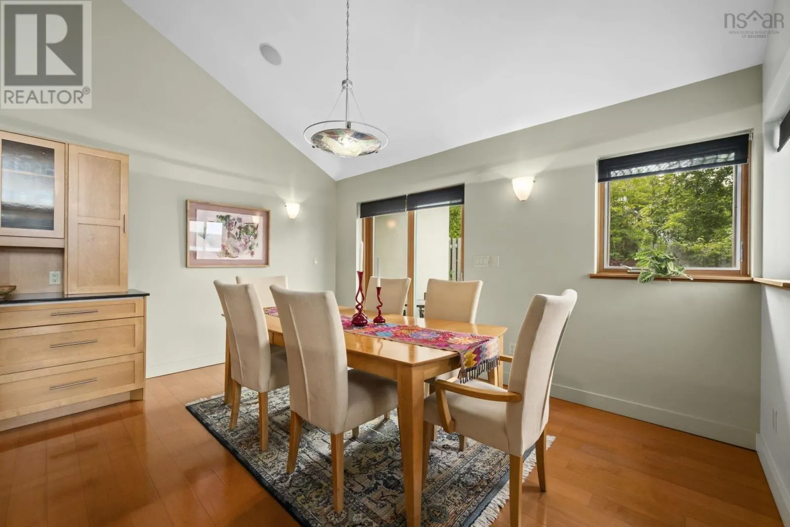 49 Fairway Grove