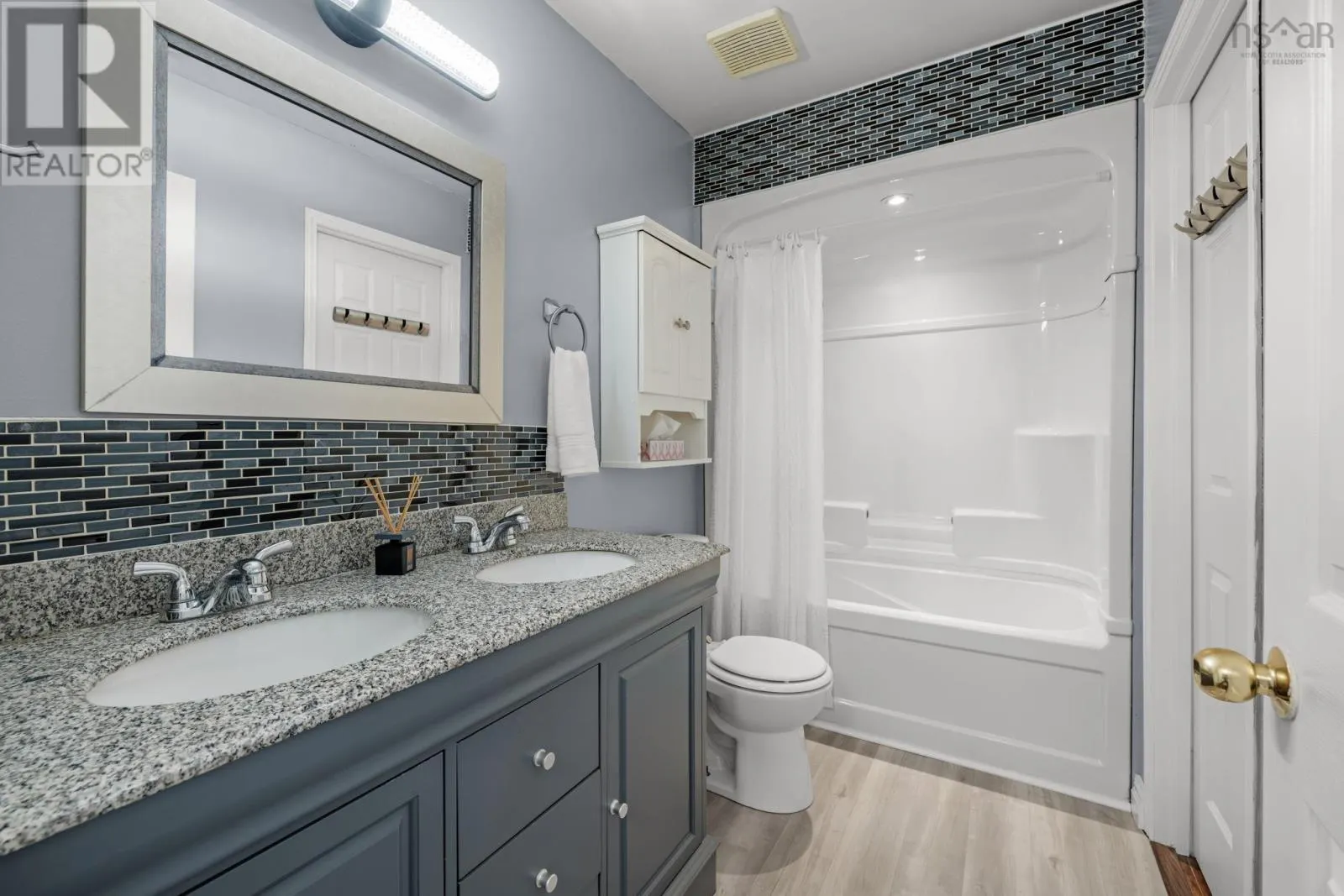 55 Diana Grace Avenue|Portland Estates