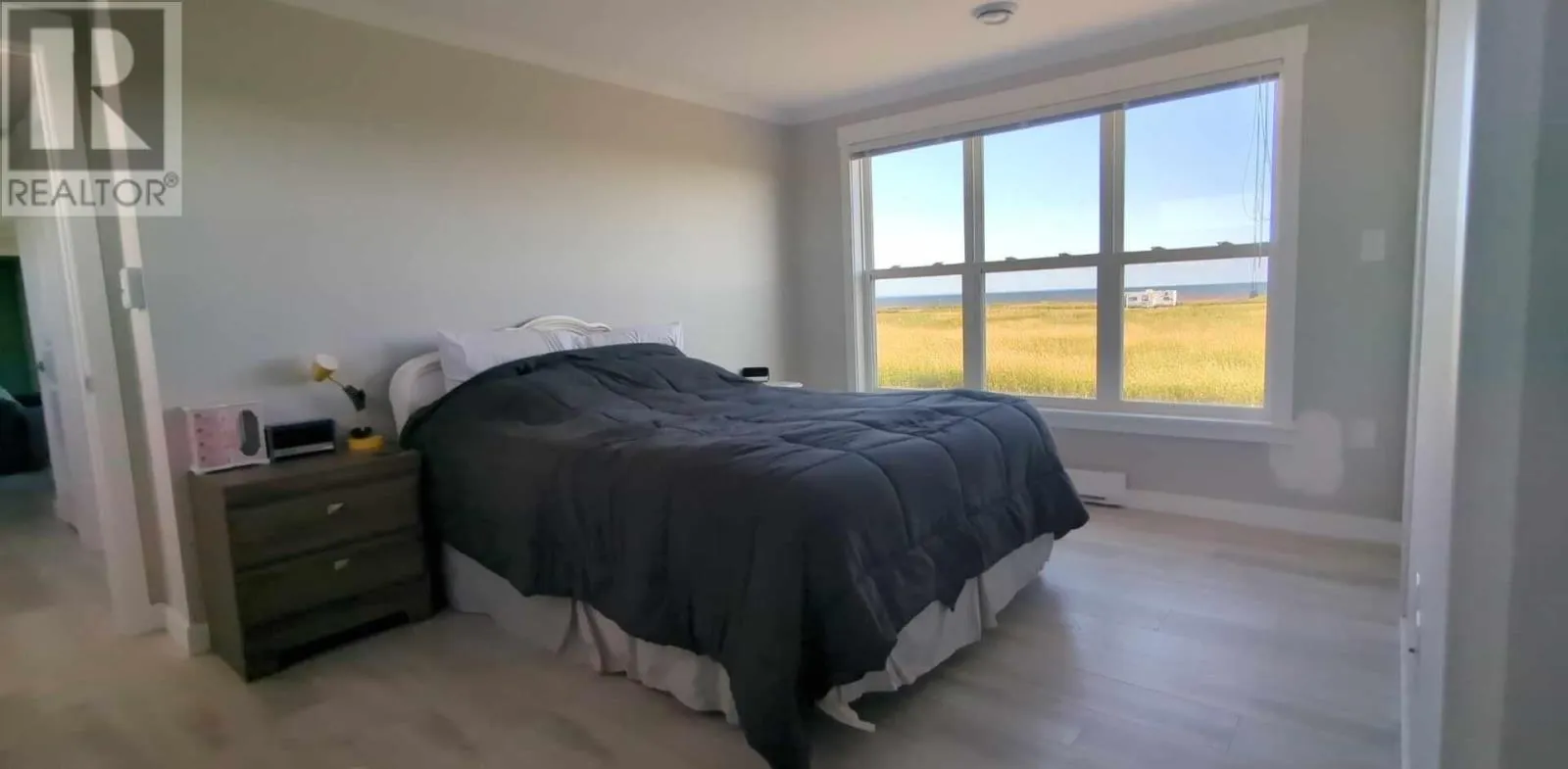 33 & 77 Sunset Road