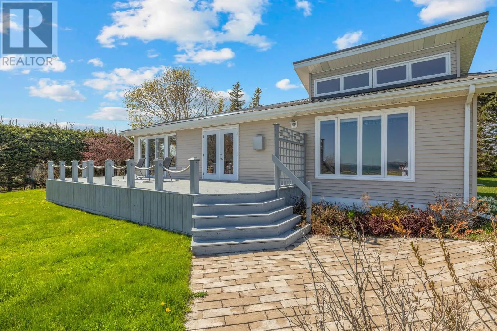 643 St. Andrews Point Road