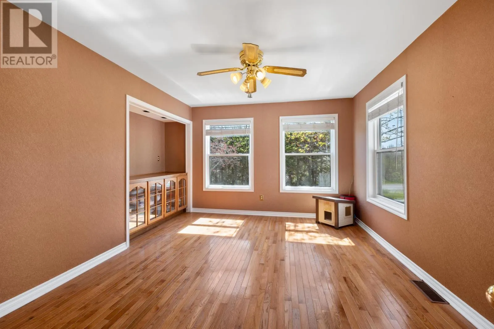 643 St. Andrews Point Road