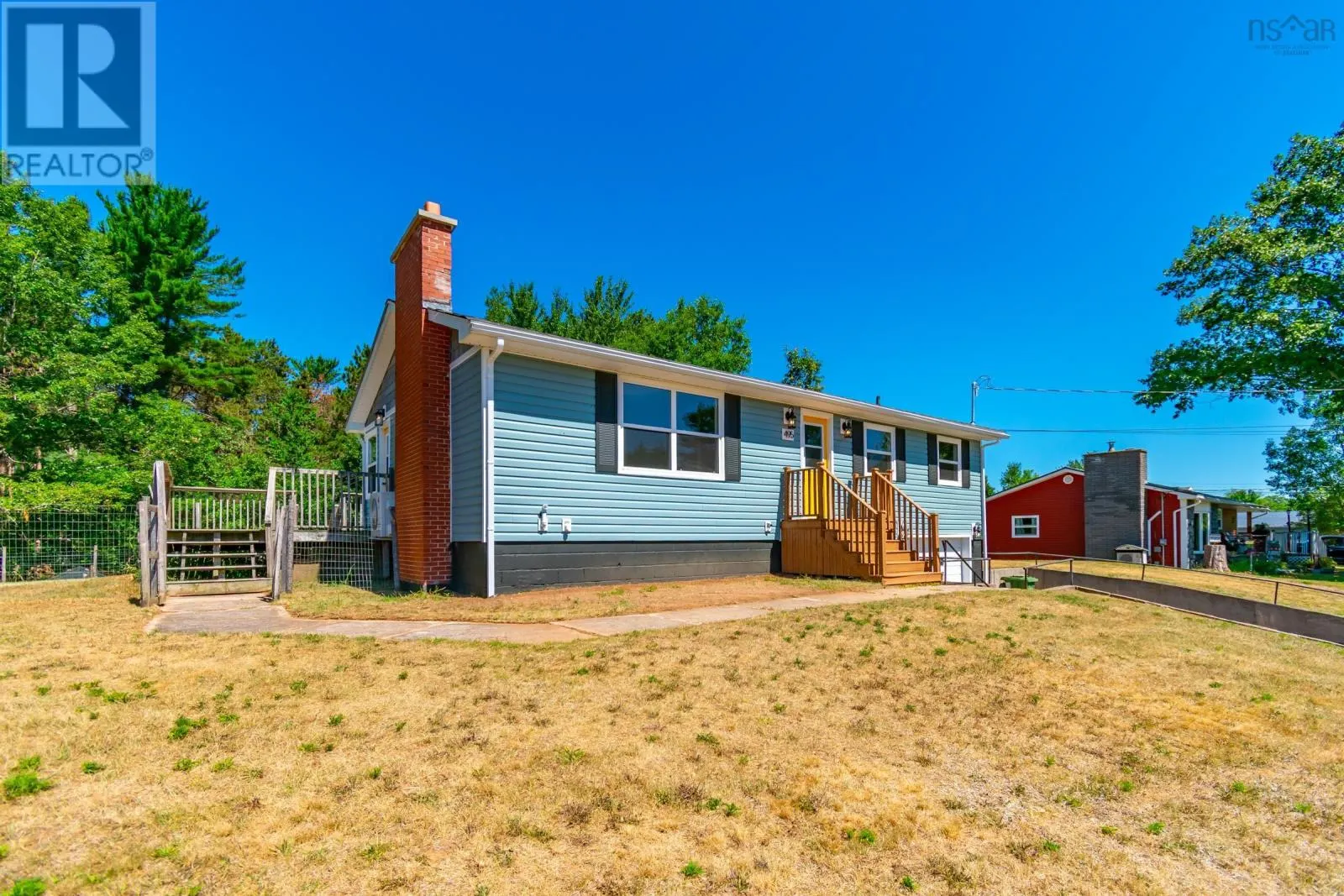 495 Pine Ridge Avenue