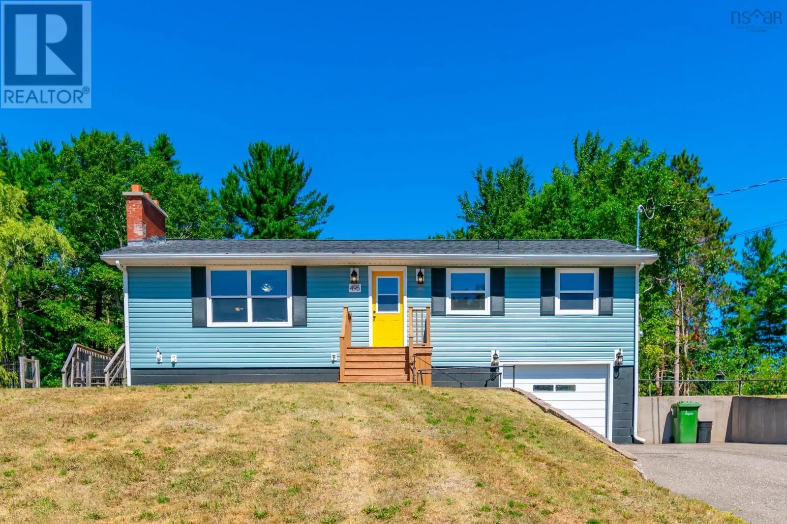 495 Pine Ridge Avenue