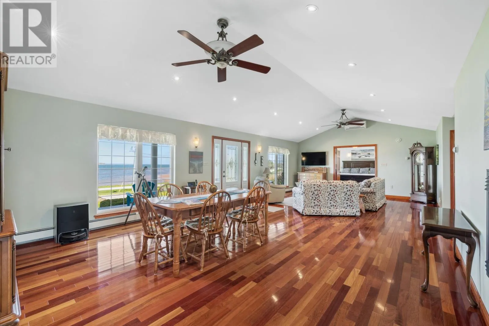 476 St. Andrews Point Road