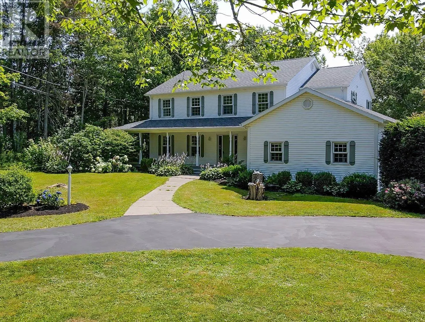 26 Fox Run Drive