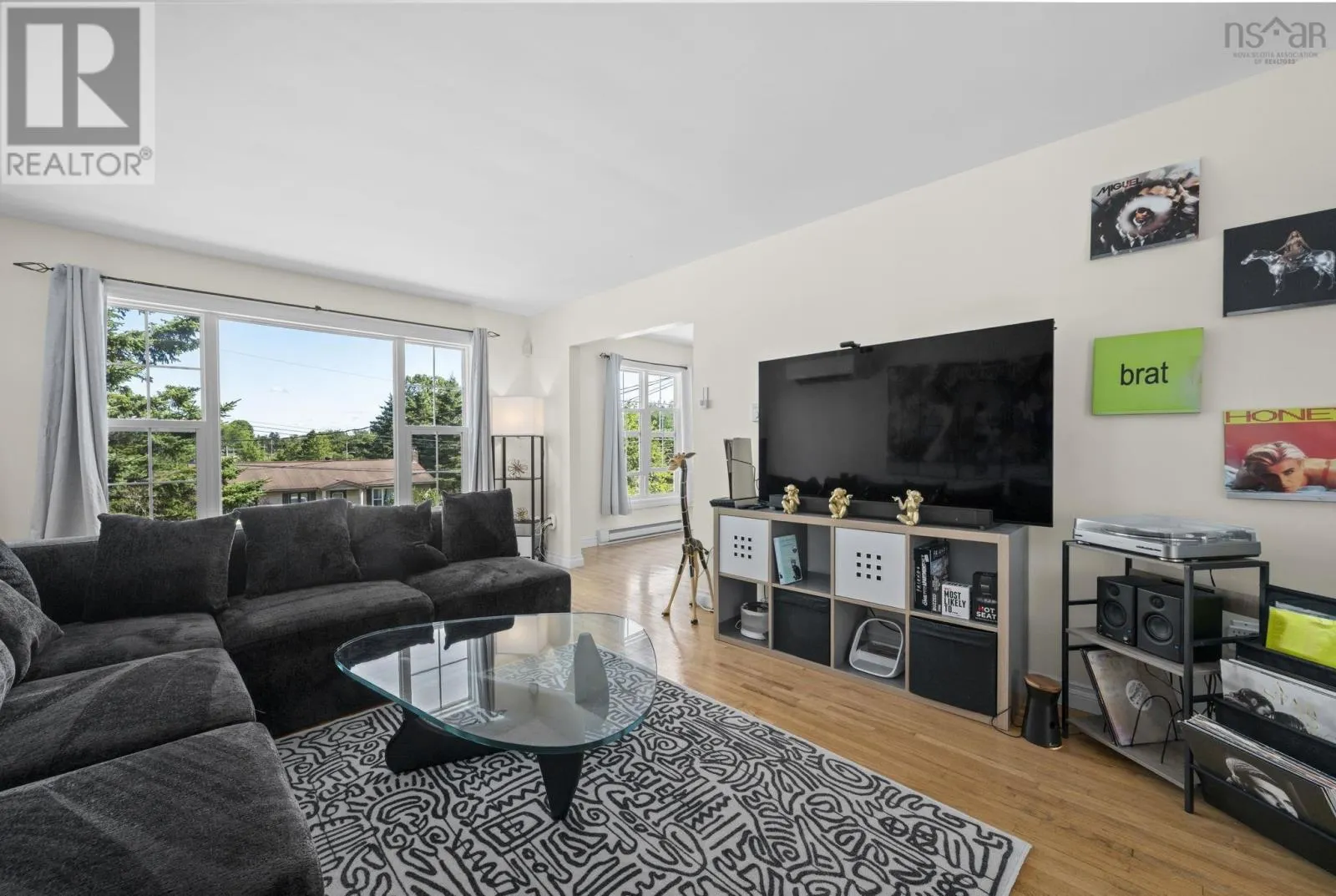 28 Karen Drive