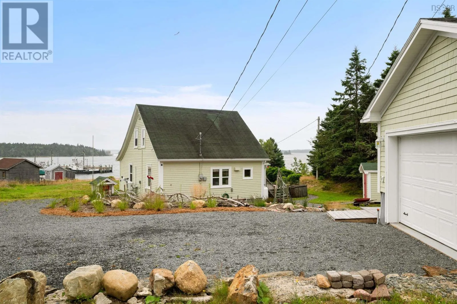 28 Wharf Road