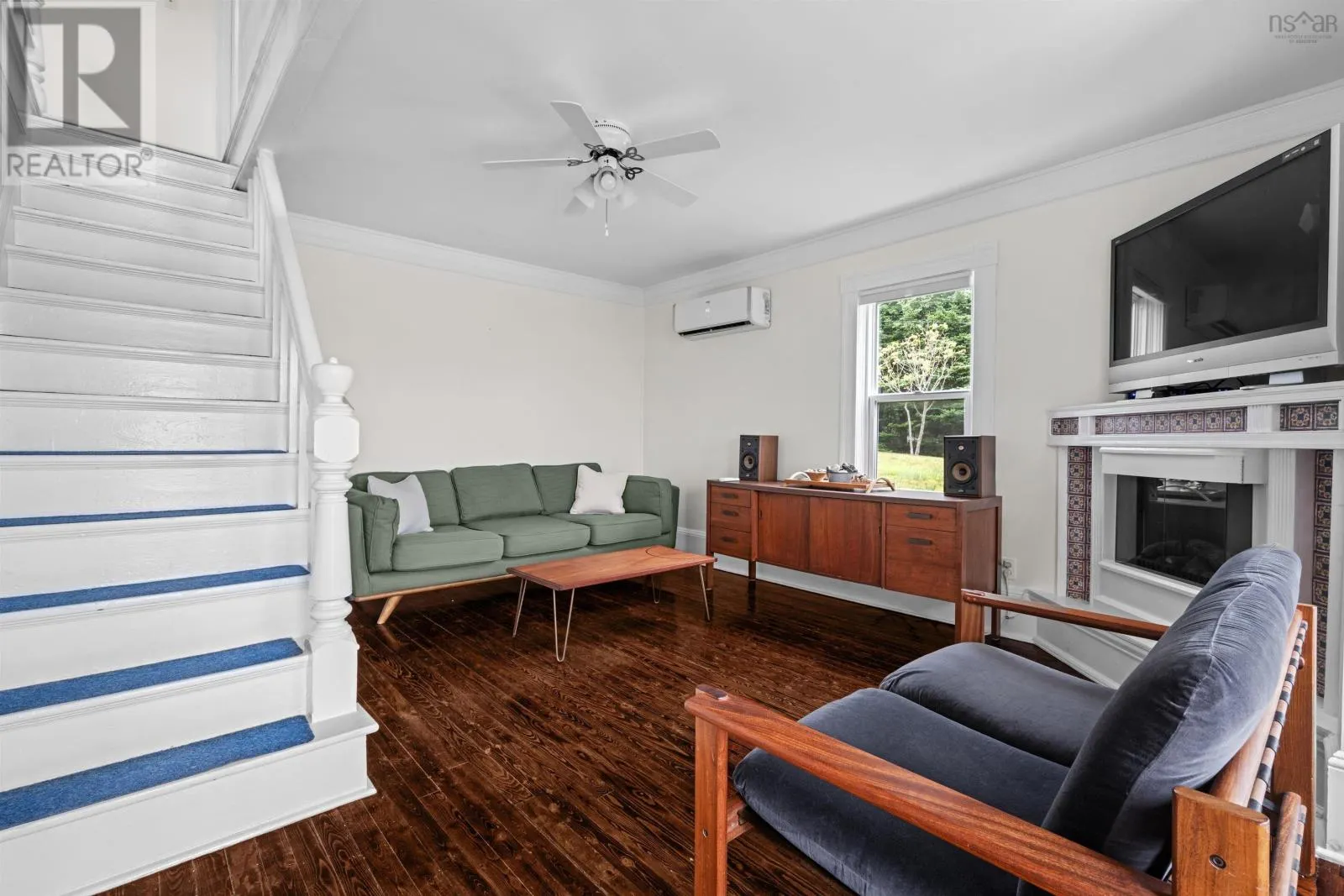 28 Wharf Road