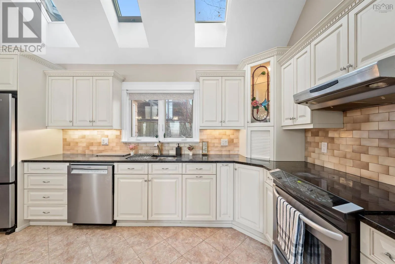 20 Watervista Lane