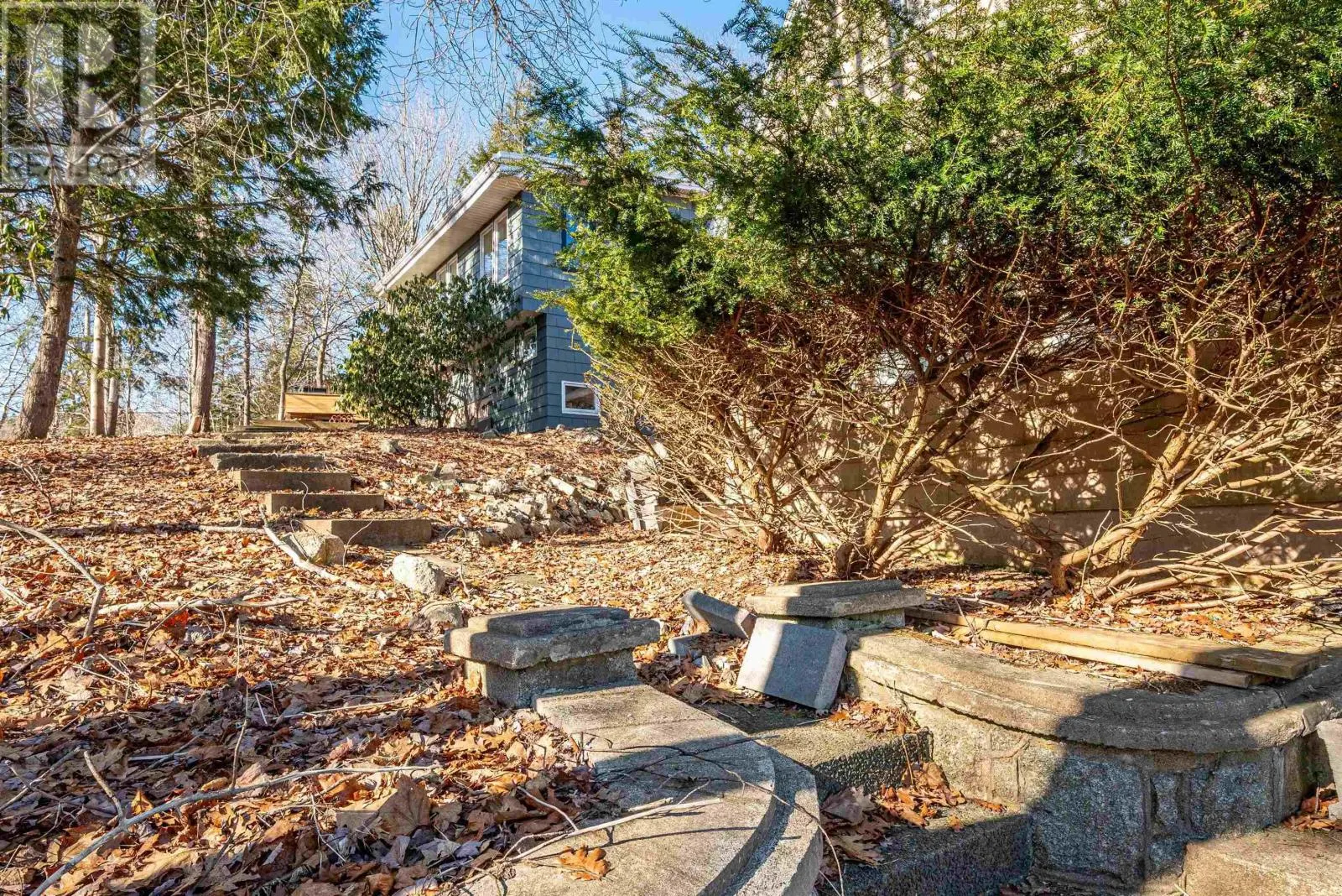 20 Watervista Lane