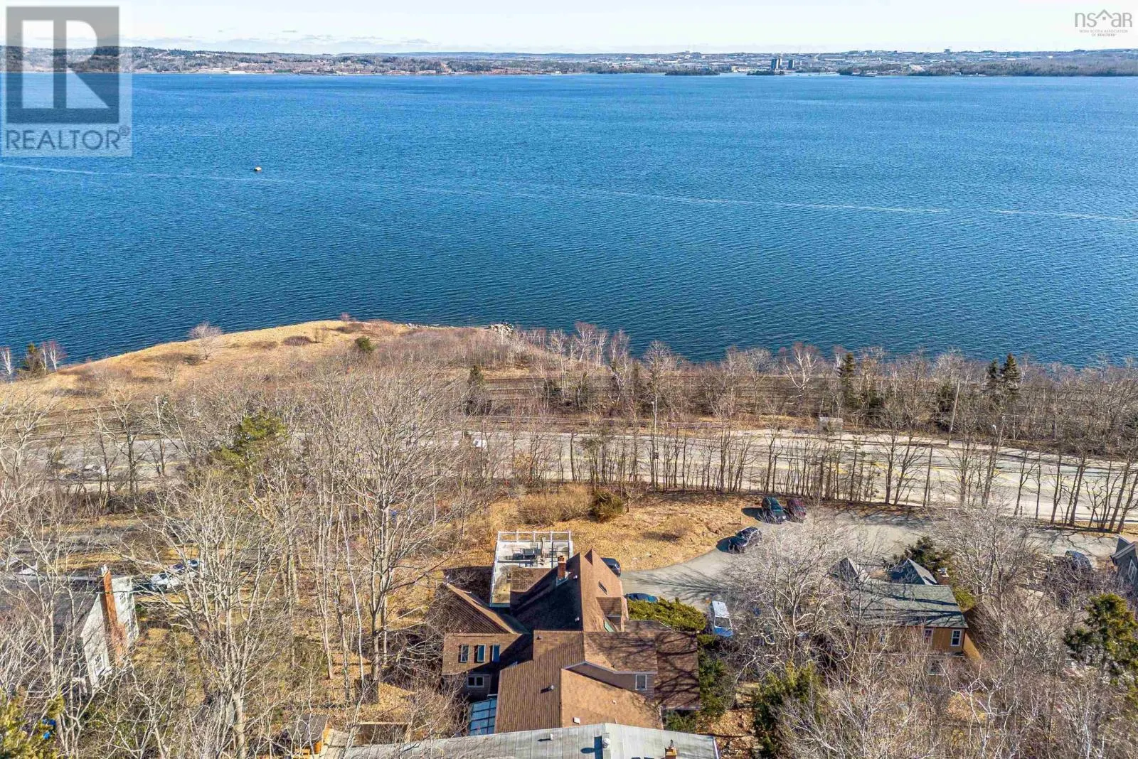 20 Watervista Lane